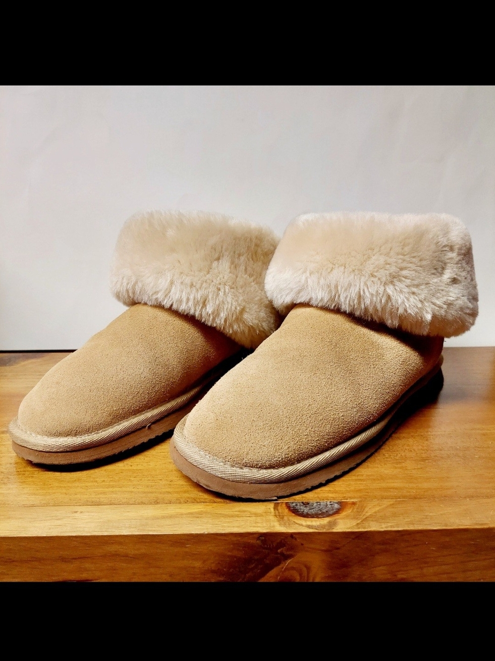 Dearfoams The Original 1947 Women's Size 6 Fit Cozy Shearling Chestnut Slippers